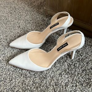 Gorgeous *Nine West* white sling-back heels-Sz 8.5